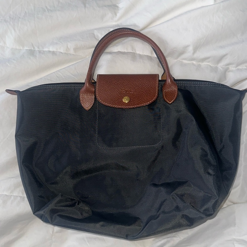 Le Pilage Charcoal Short Handle LongChamp